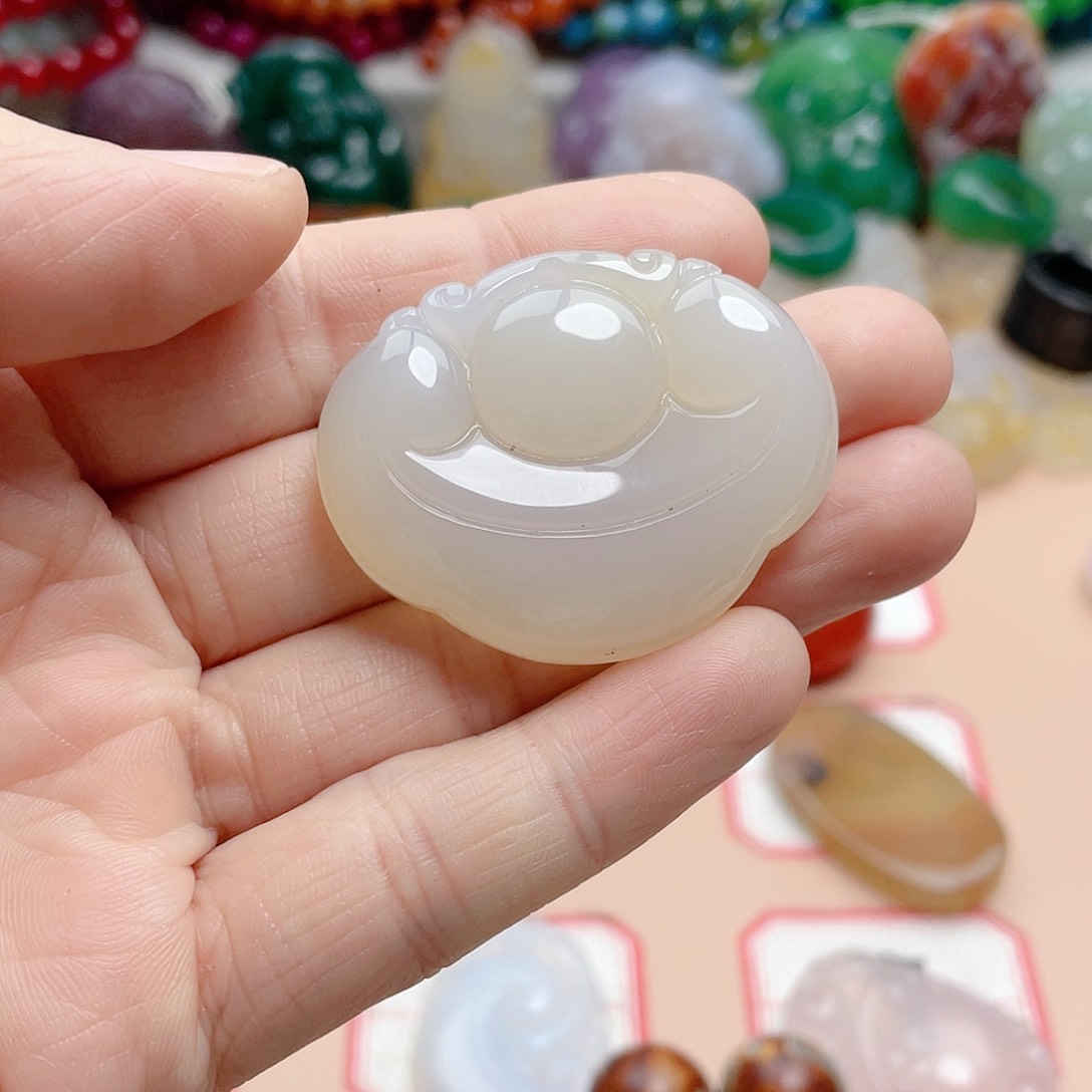 玛瑙/玉髓颈饰合金雨***虹