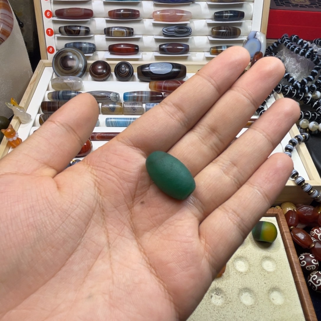 小***。未镶嵌玛瑙/玉髓珠宝奇石