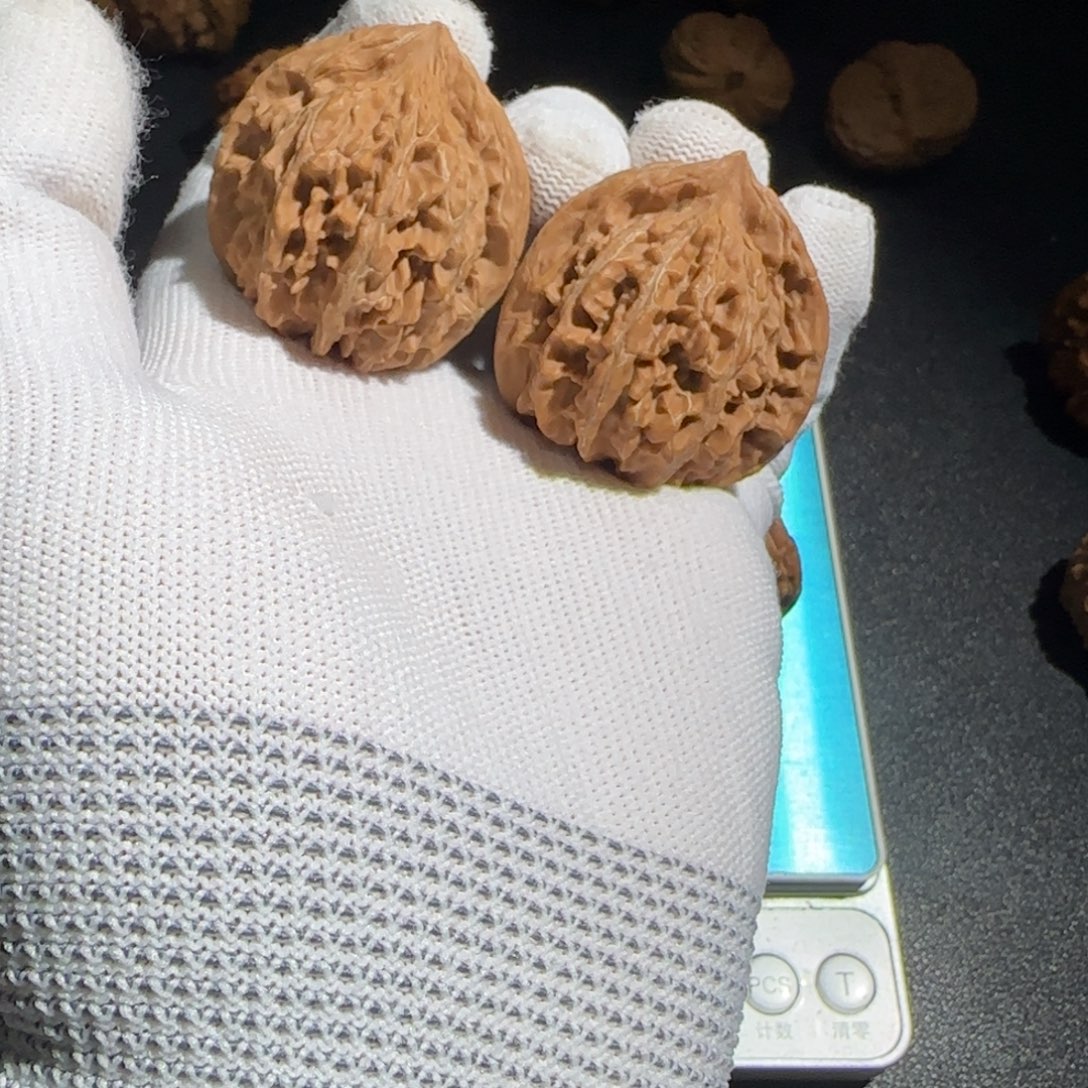 吊坠文玩核桃太行野生无名