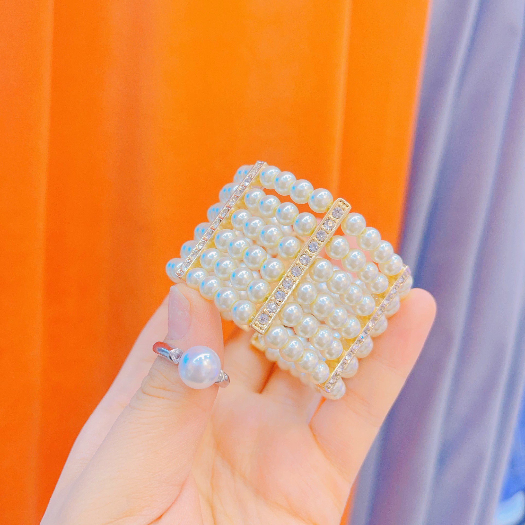 铜合金仿珍珠手镯 货号1210铜合金仿珍珠手镯