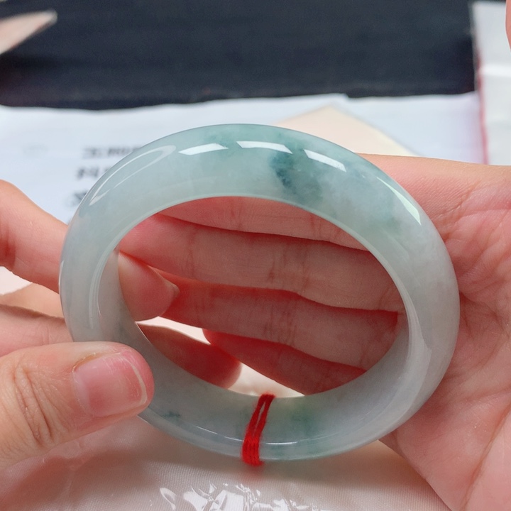 翡翠未镶嵌手镯何**湘54545555