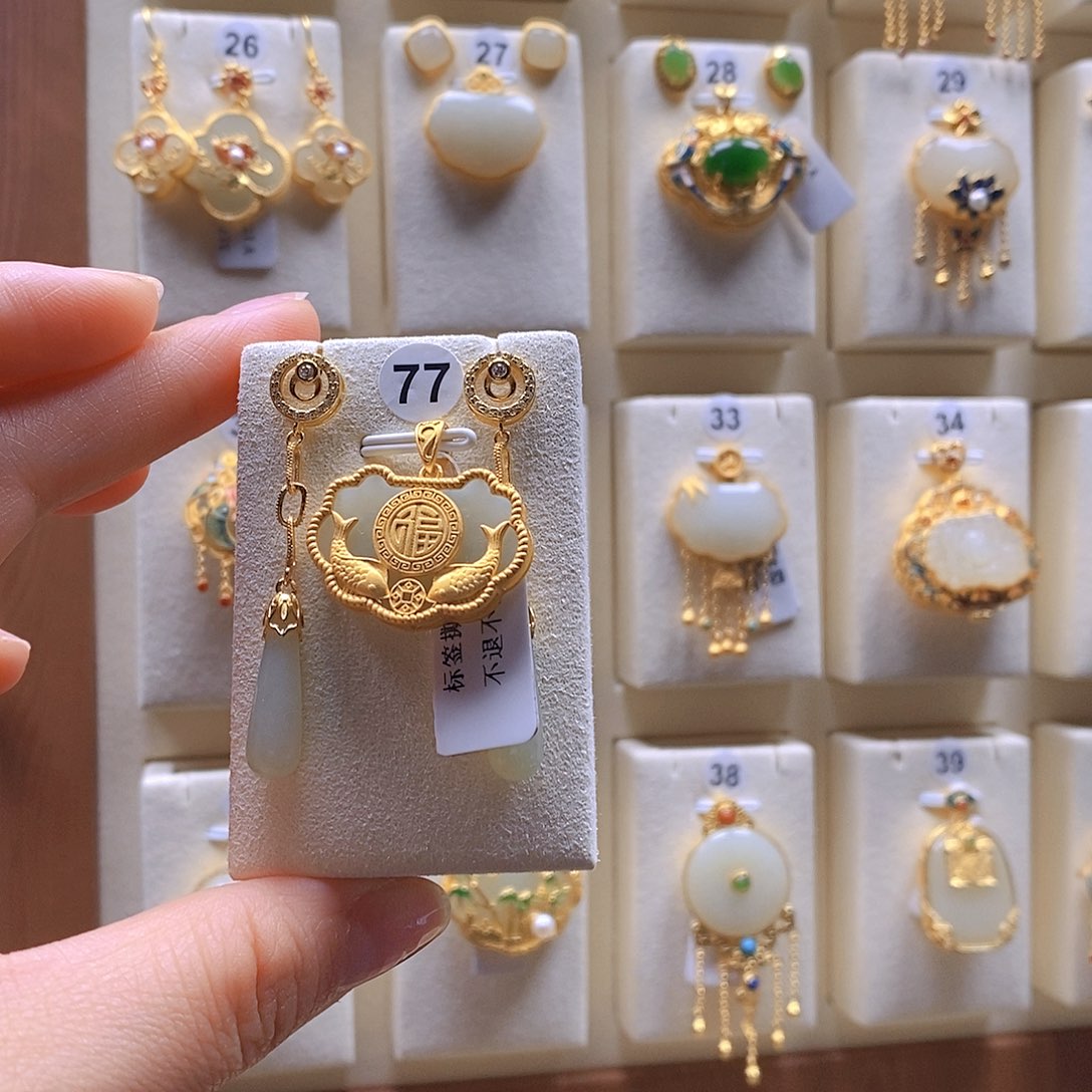 和田玉颈饰银S925镶嵌