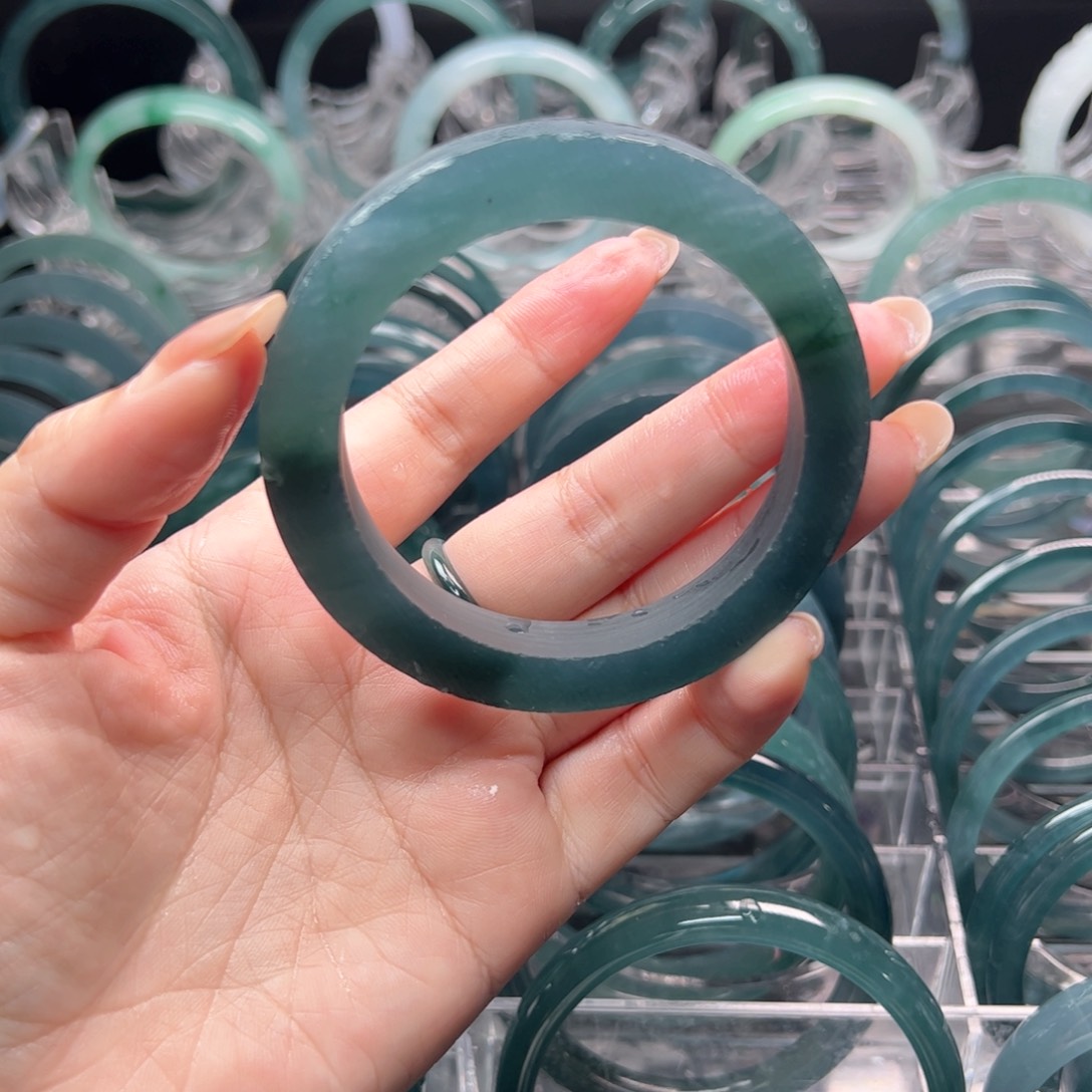 定制翡翠翡翠未镶嵌漫**树