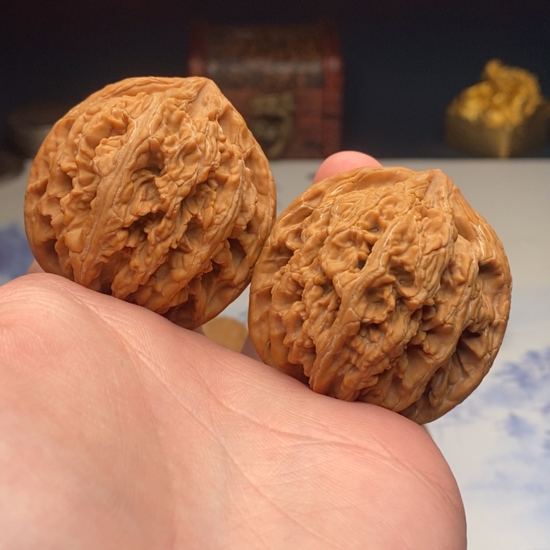 文玩核桃把件44九龙筋