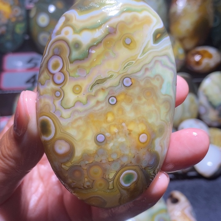 未镶嵌玛瑙/玉髓珠宝奇石