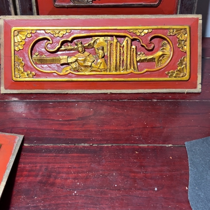 红***藏木木雕工艺品摆件