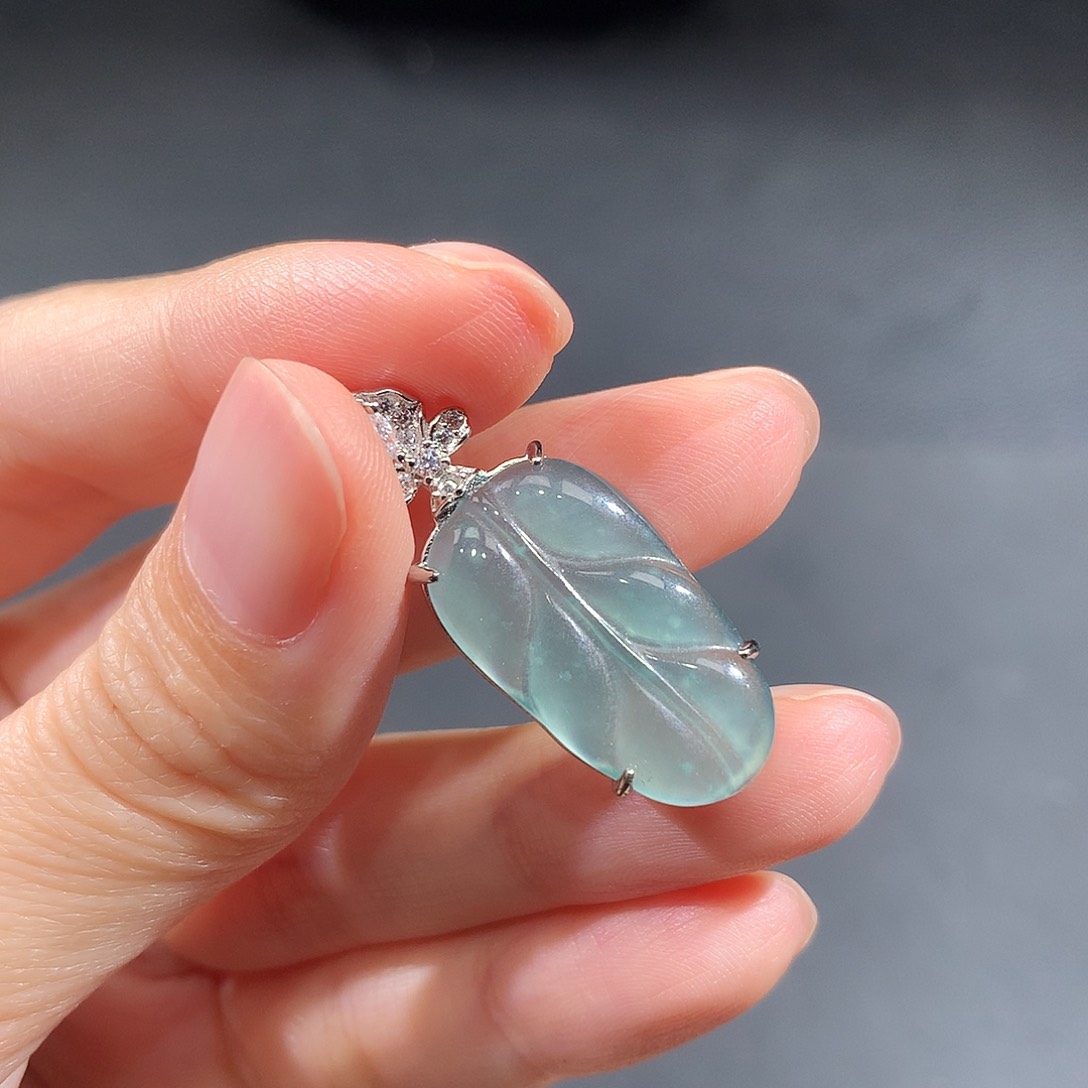 未镶嵌戒指翡翠翡翠