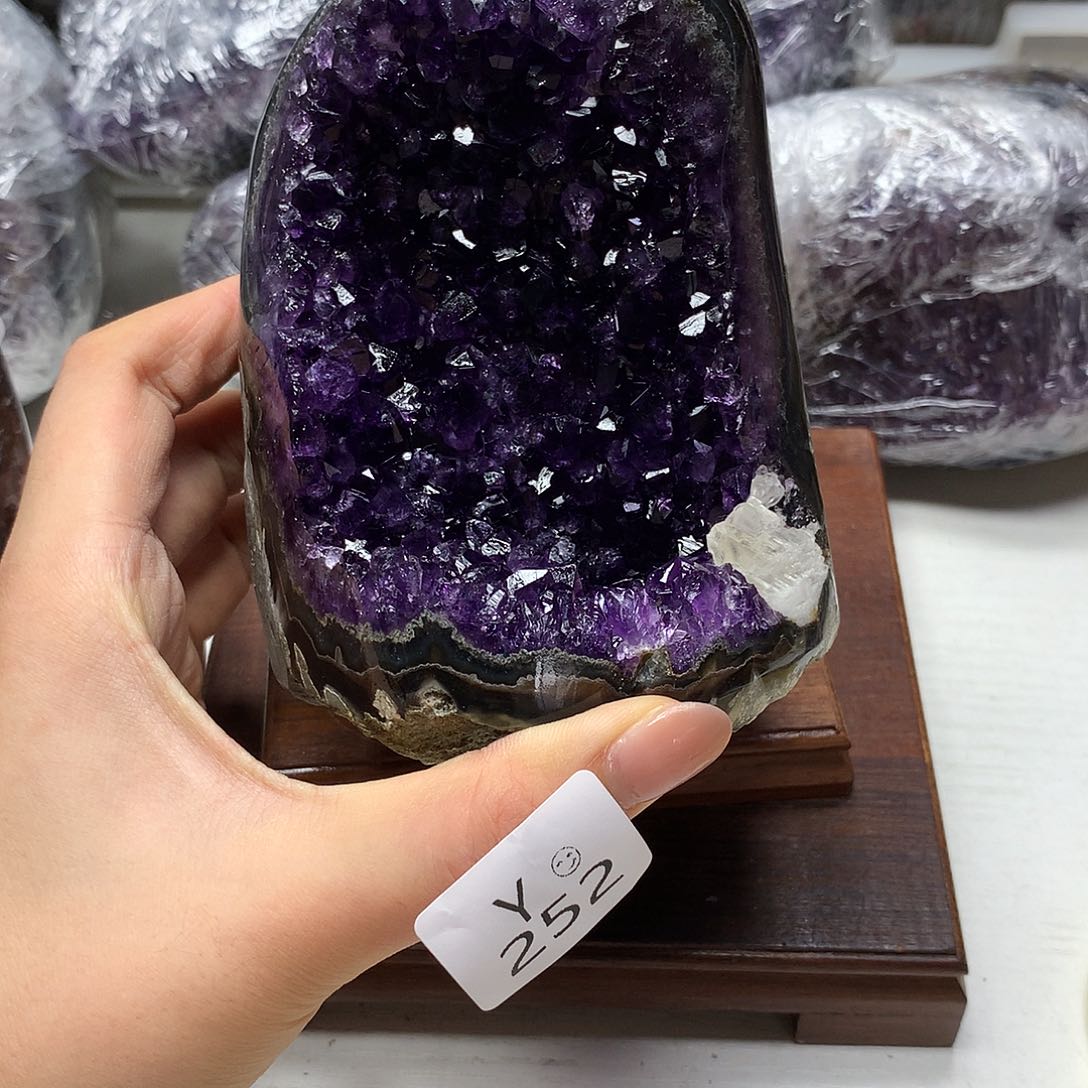 未镶嵌摆件水晶水晶