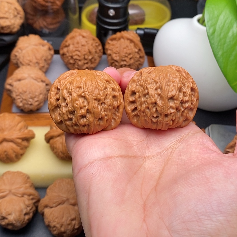 【闪购商品】文玩核桃把件磨盘39