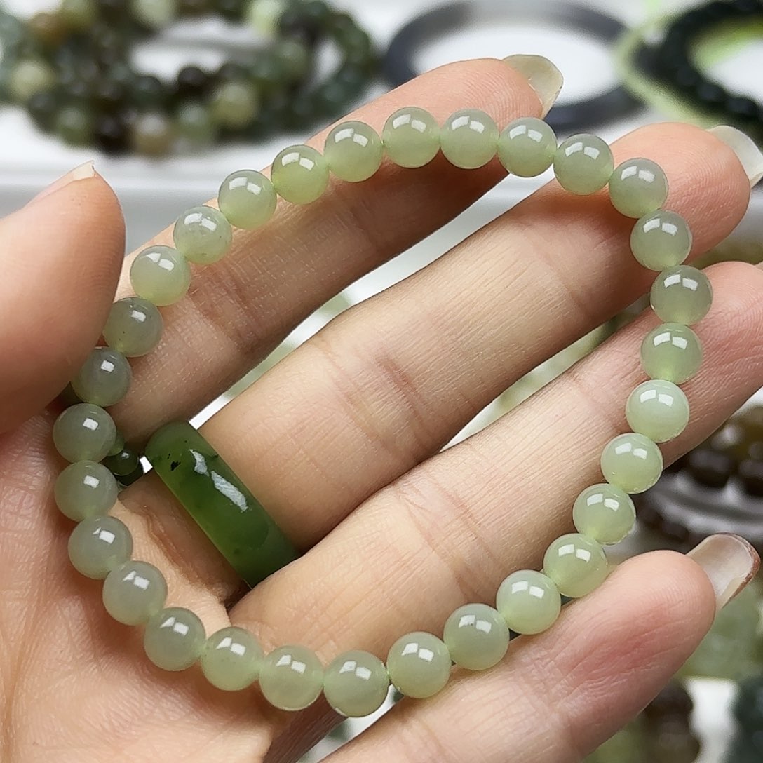 和田玉颈饰未镶嵌卡6单圈晴水