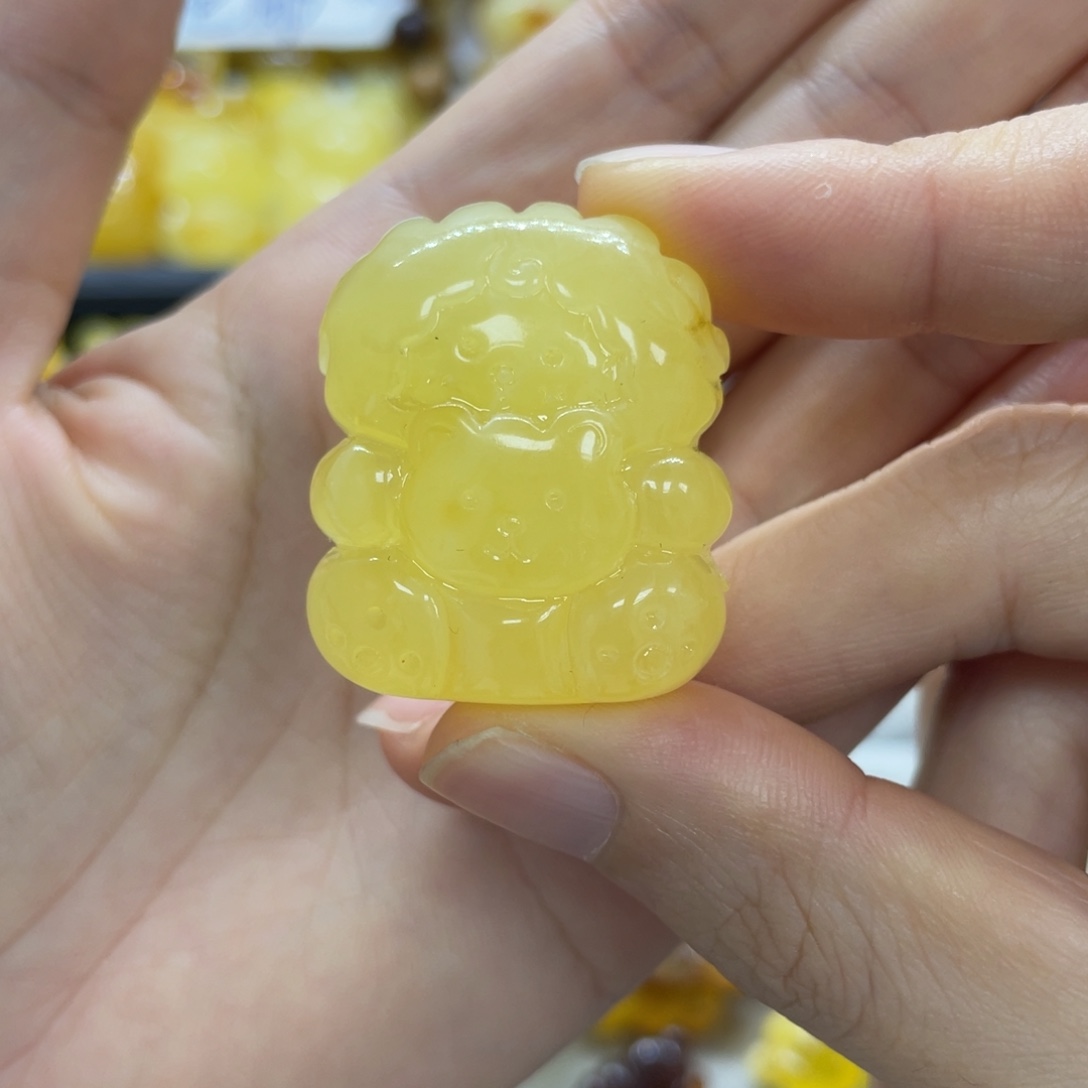 琥珀未镶嵌裸石天然琥珀