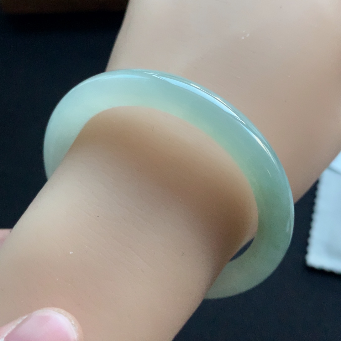 翡翠未镶嵌手镯号