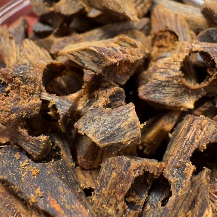 沉香碎屑沉香棋楠紫棋高端沉水车珠块料32克