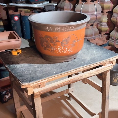 紫砂花盆大金钟盆一个