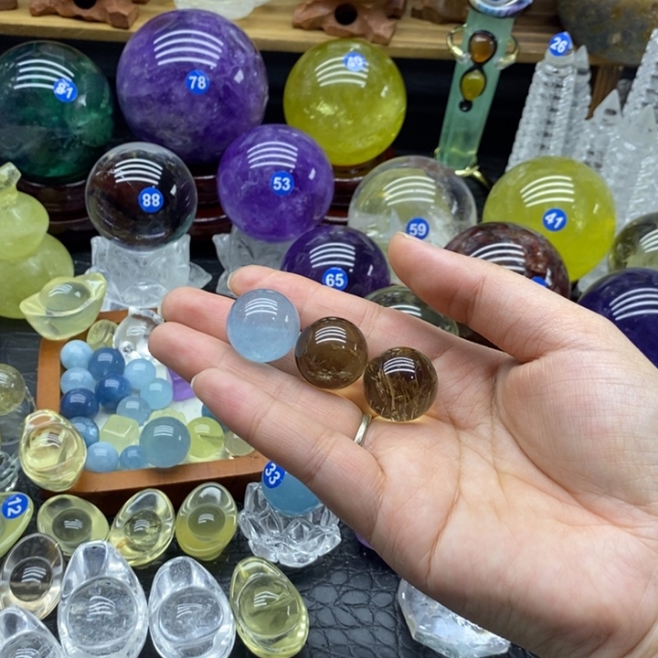 *****石材天然水晶摆件