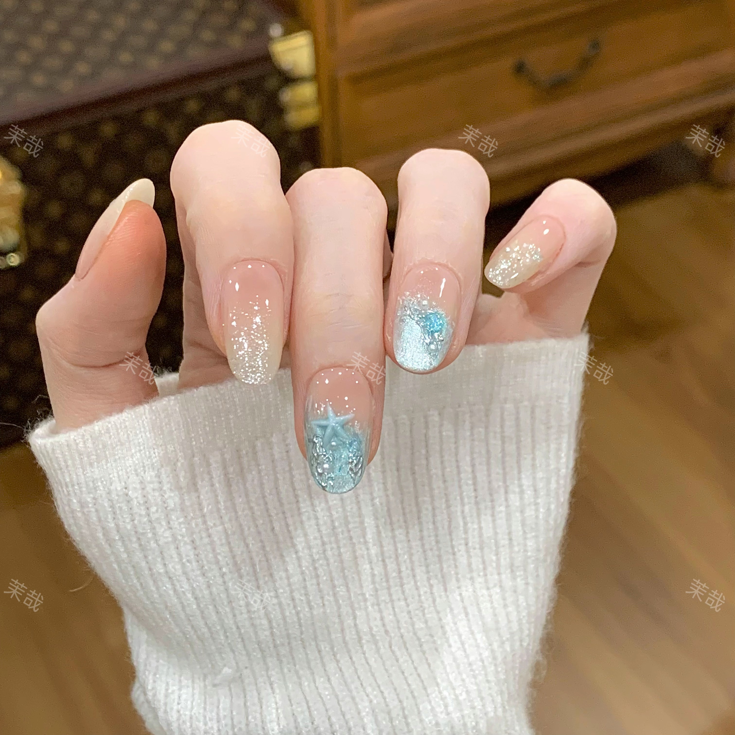 茉哉I【泡沫之夏】纯手工定制新款美甲拆卸穿戴甲T0638