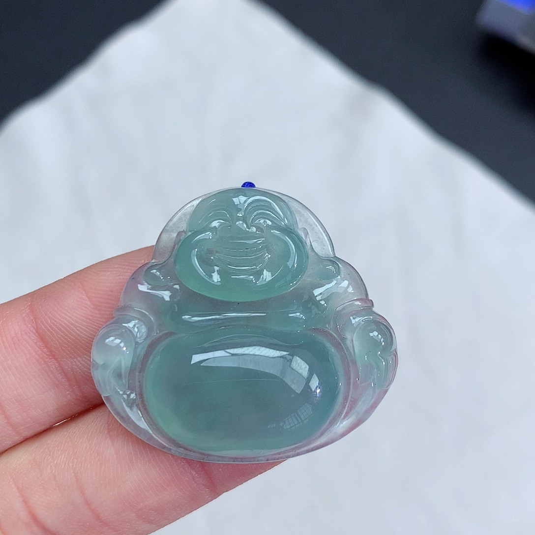 翡翠颈饰未镶嵌满绿蓝佛公