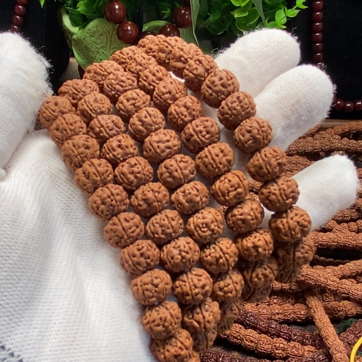 娃***哈吊坠金刚菩提老树王