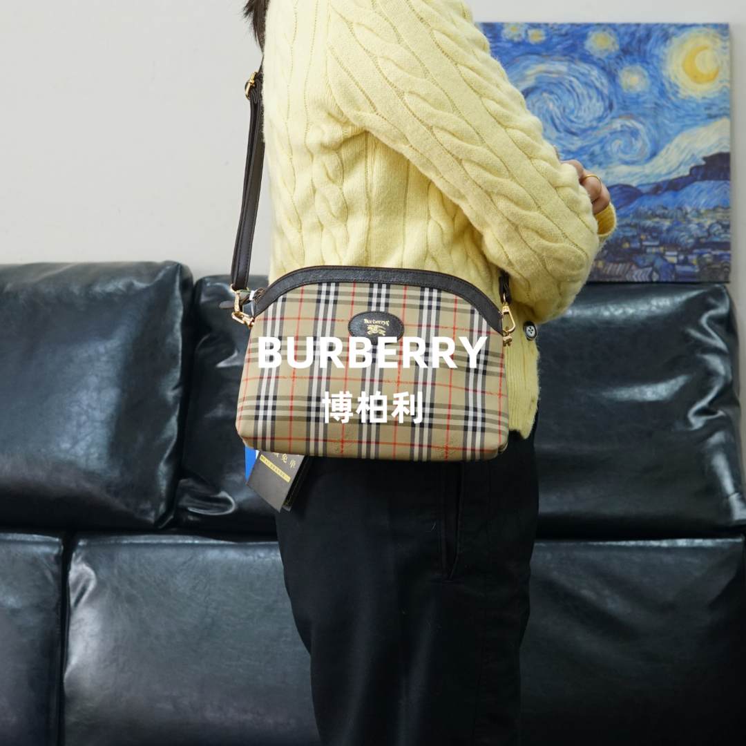 95新 BURBERRY/博柏利 巴宝莉/格纹斜挎包/WJ12515225/5225