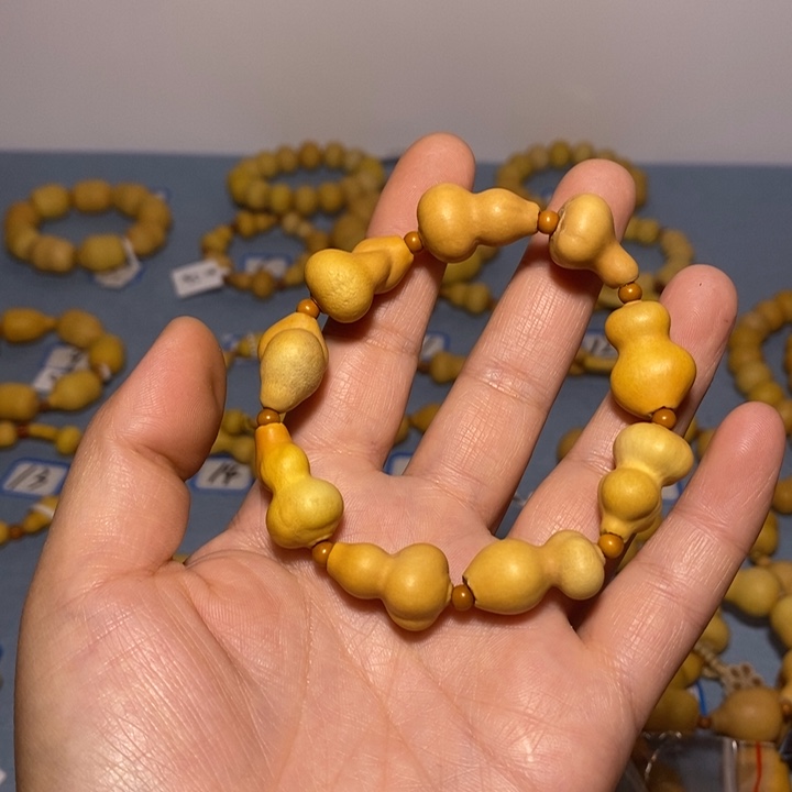 杭****行丑手串一串111