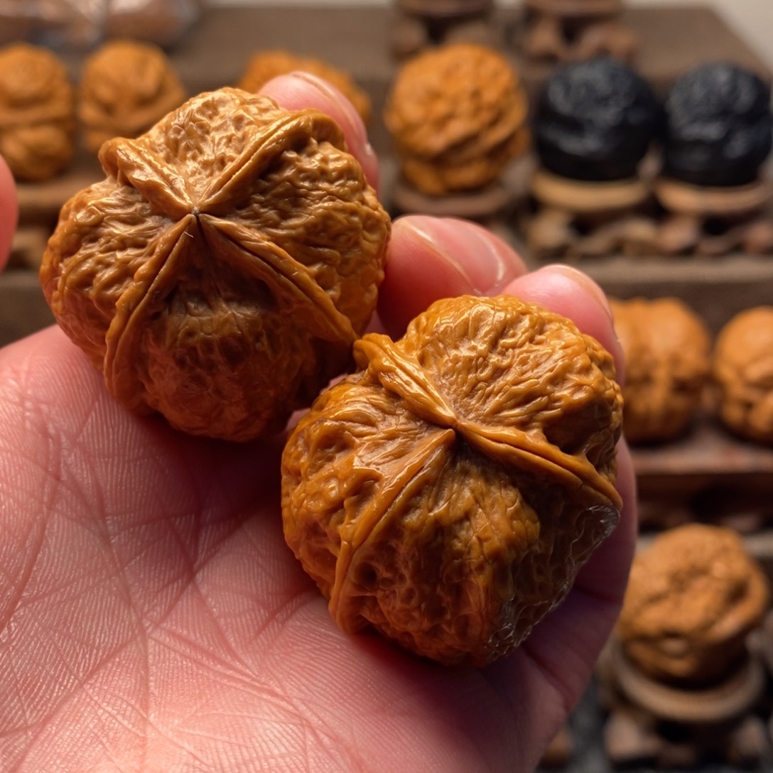 文玩核桃把件一三一四41尺寸