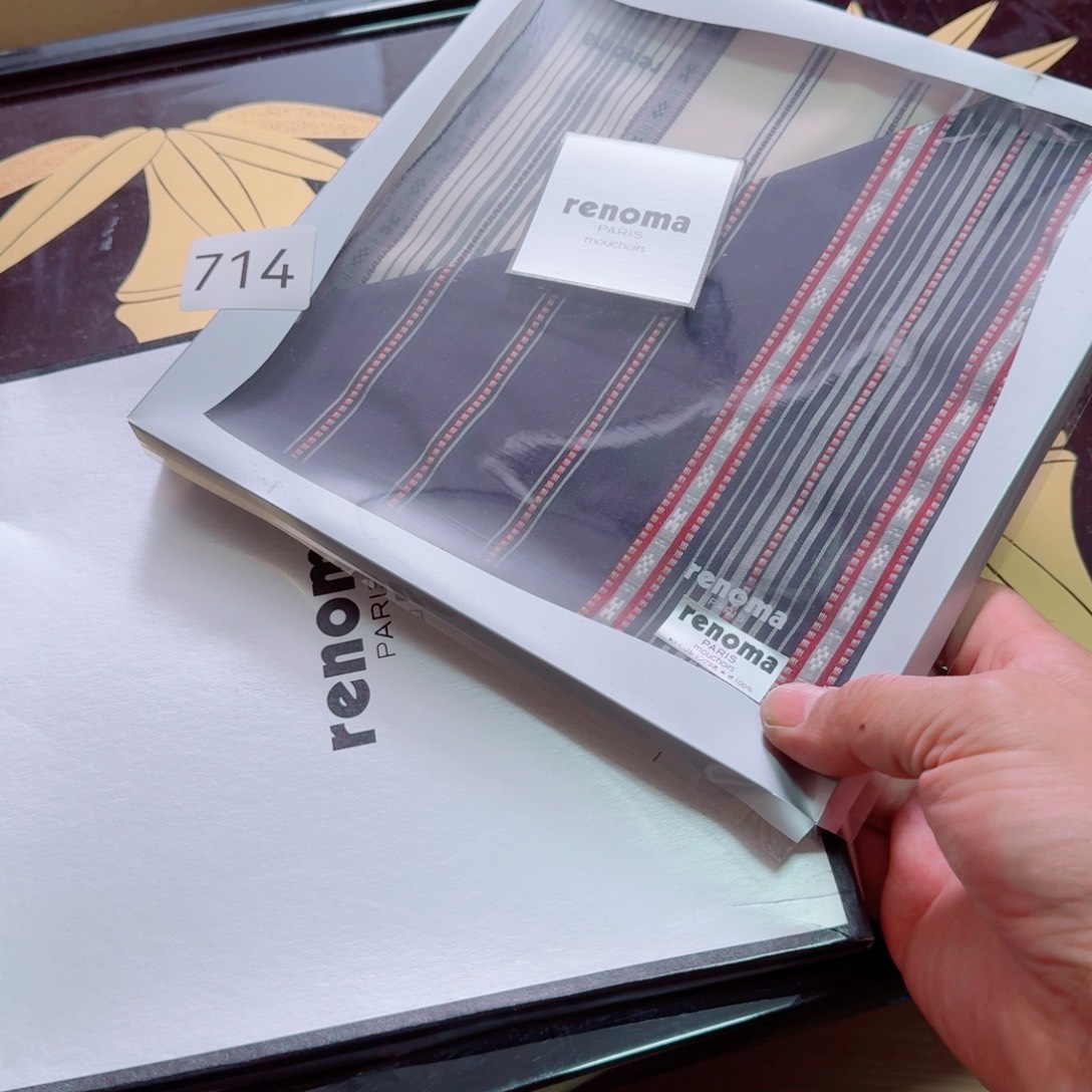 中古日瓷默认微瑕no退no换同意再买