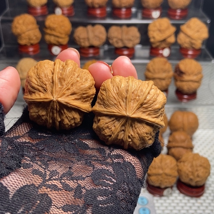 文玩核桃把件六棱18