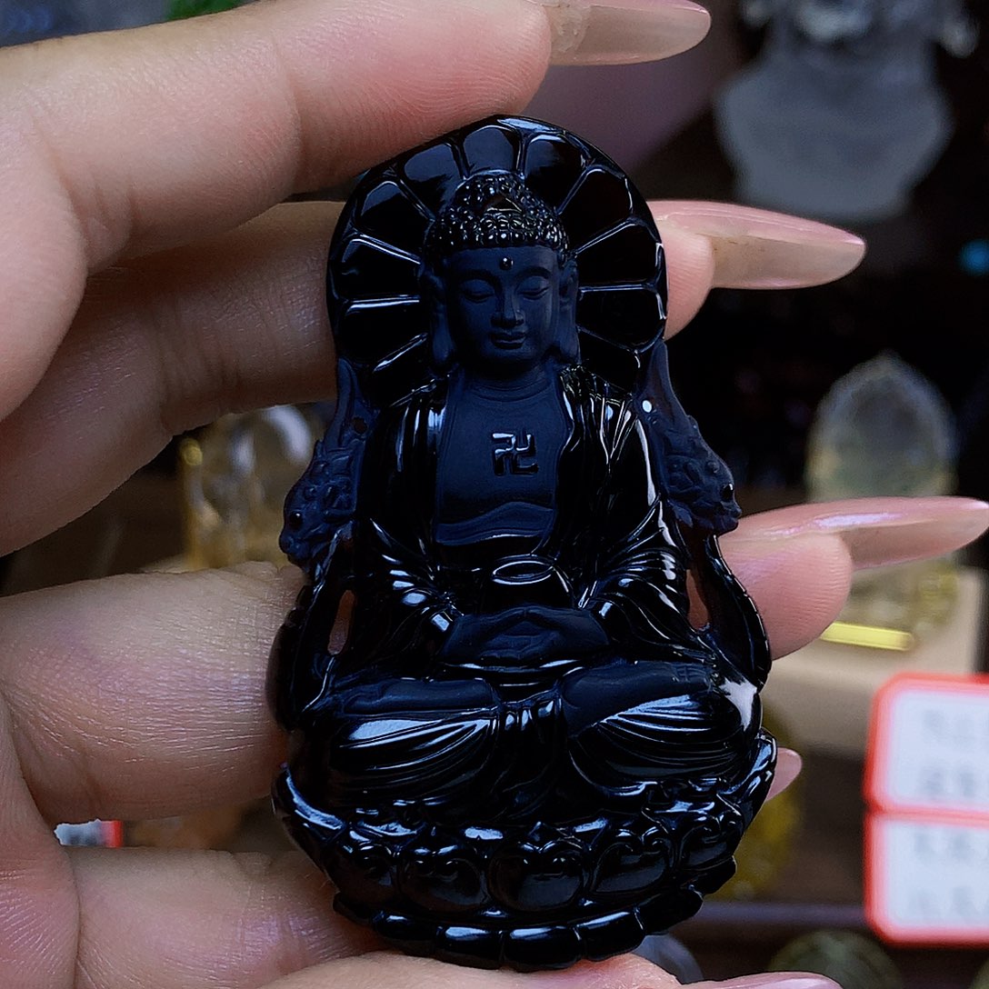 水晶颈饰未镶嵌呦**鸣，