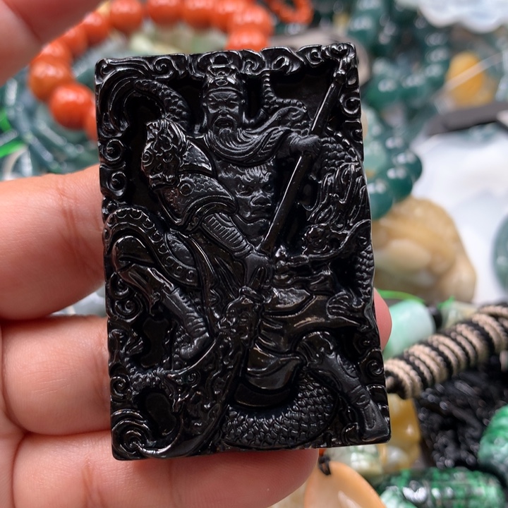 翡翠颈饰未镶嵌保真天然A货翡翠