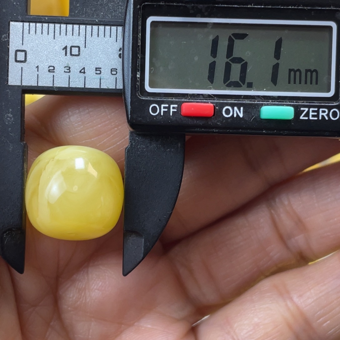 【闪购商品】裸石蜜蜡未镶嵌小**嘟35杂