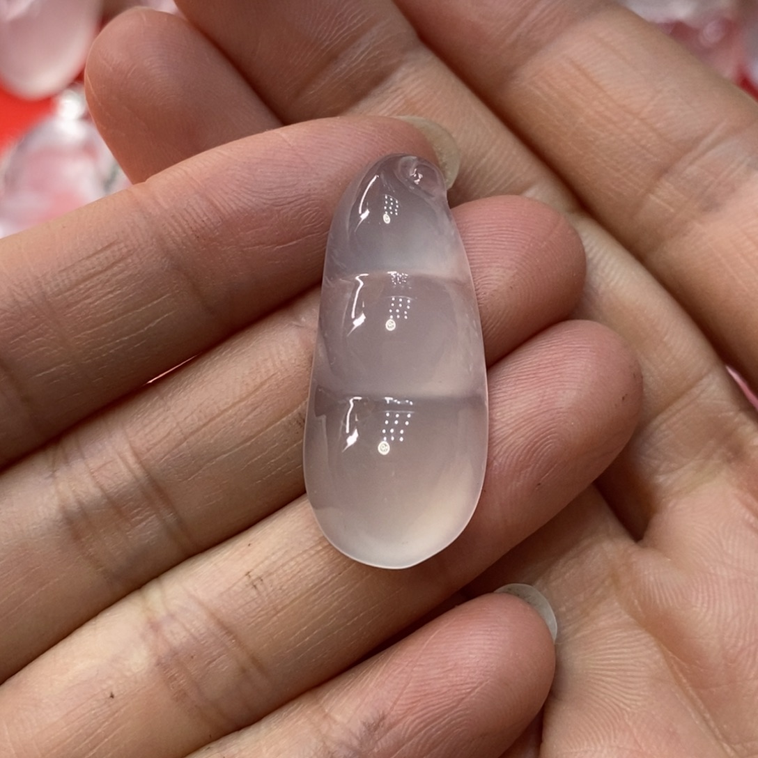 石英质玉未镶嵌吊坠