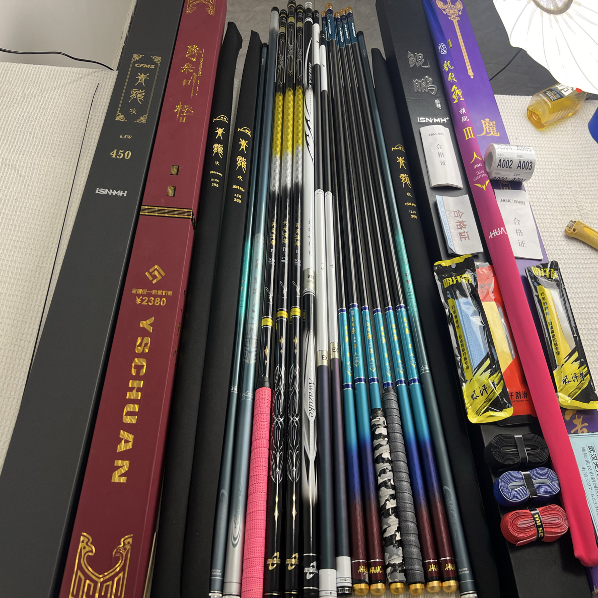 清仓处理98新钓竿黑坑钓鱼竿手感轻盈舒适腰力十足韧性十足