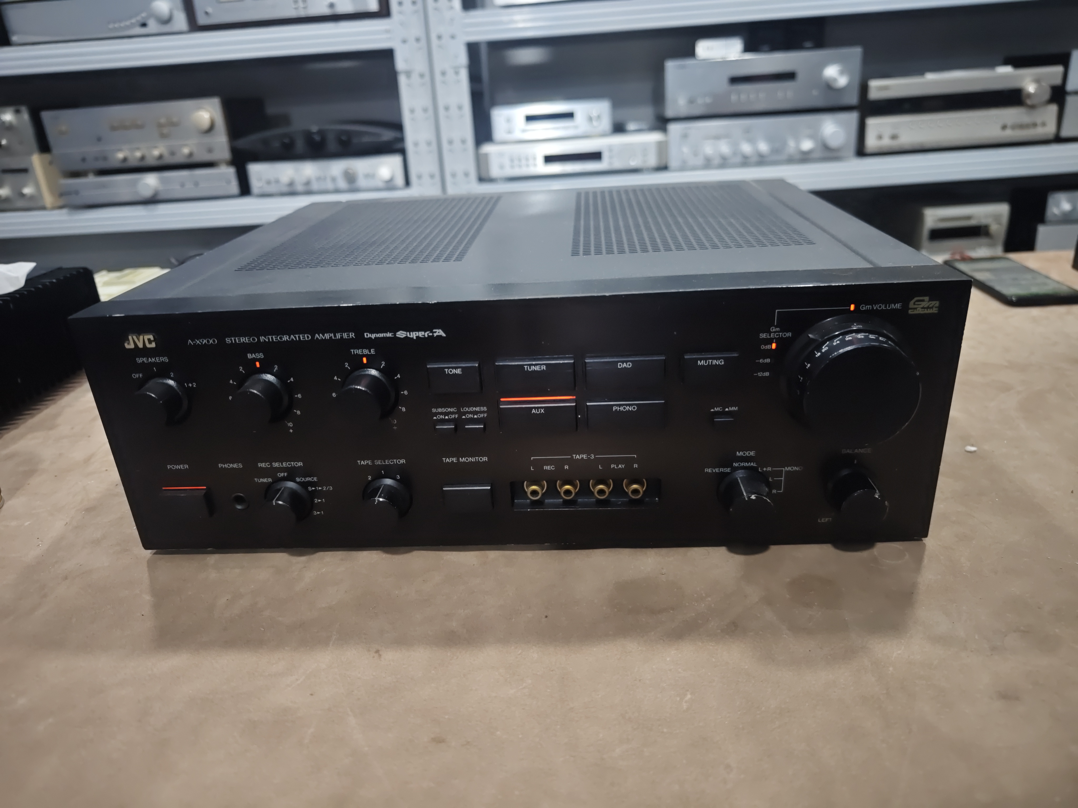 8新  JVC纯功放机X900B不退换货