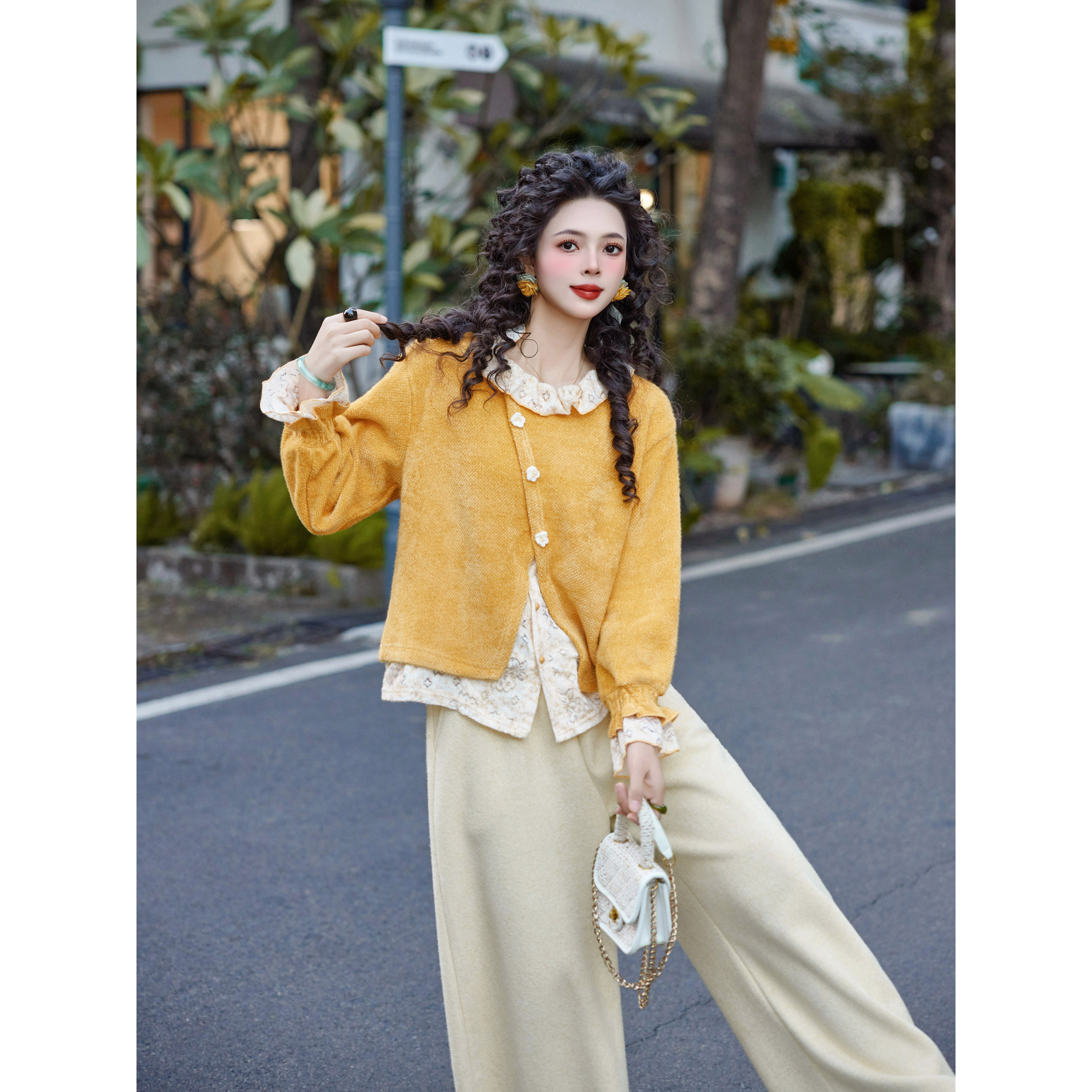 扣子家【晚风吹拂】复古港风长袖蕾丝拼接假两件上衣KJ1689495