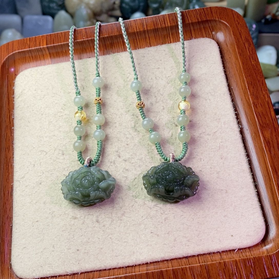 和田玉颈饰未镶嵌单个