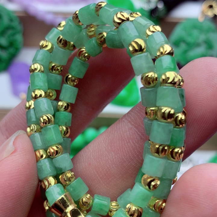 翡翠未镶嵌毛衣链