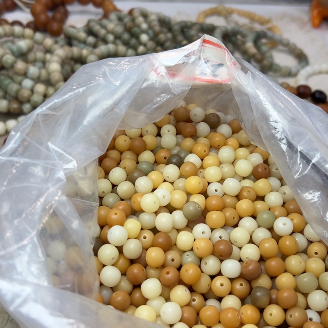 吊坠菩提根/象牙果10瑕疵缅小料散珠30颗