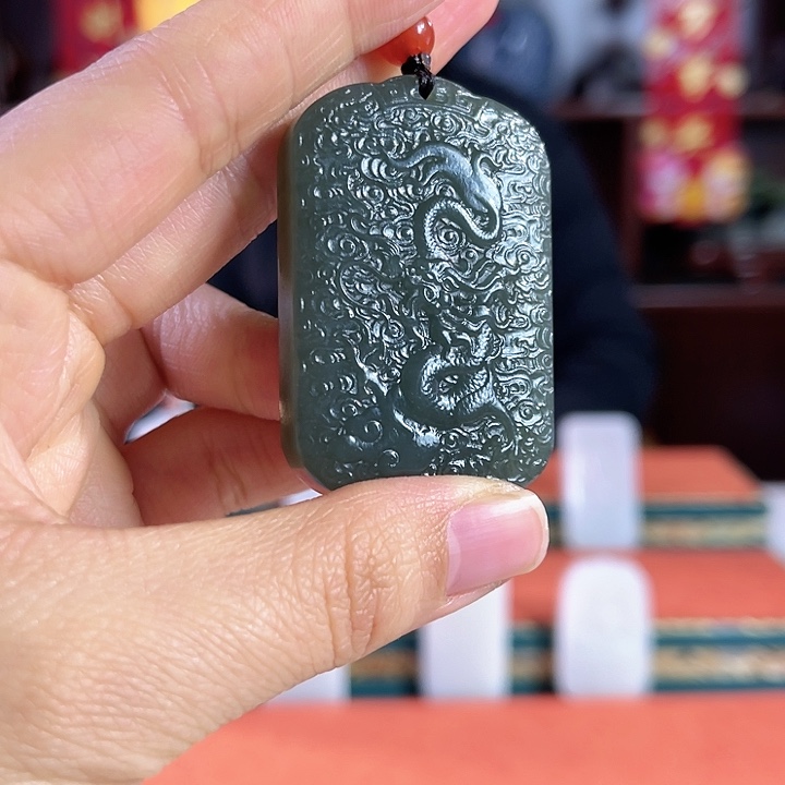 和田玉吊坠未镶嵌