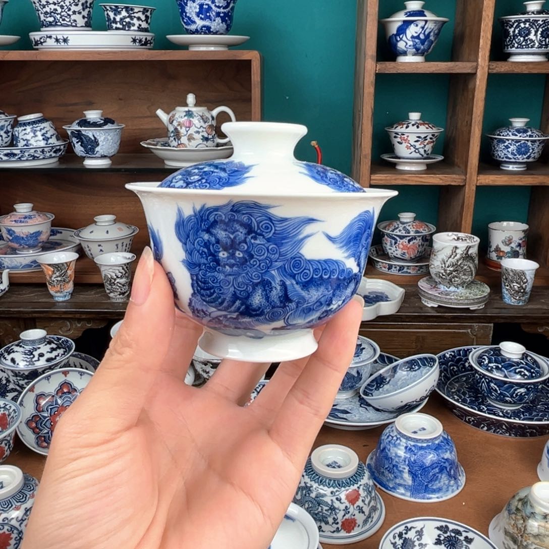 瓷片盖碗哈哈哈哈哈哈哈