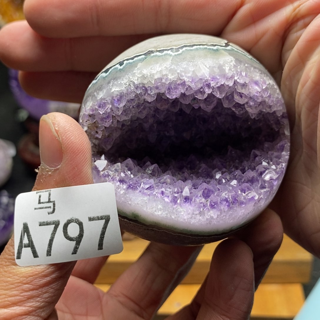 水晶大型摆件（非配饰）未镶嵌