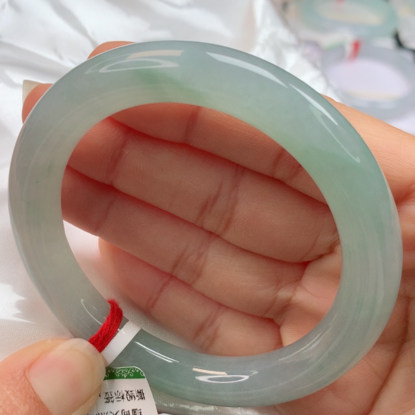 【闪购商品】翡翠手镯未镶嵌天然翡翠手镯