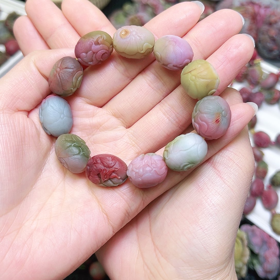 玛瑙/玉髓颈饰未镶嵌M**u手串