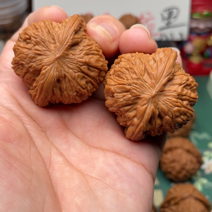 【闪购商品】文玩核桃吊坠39.5磨盘