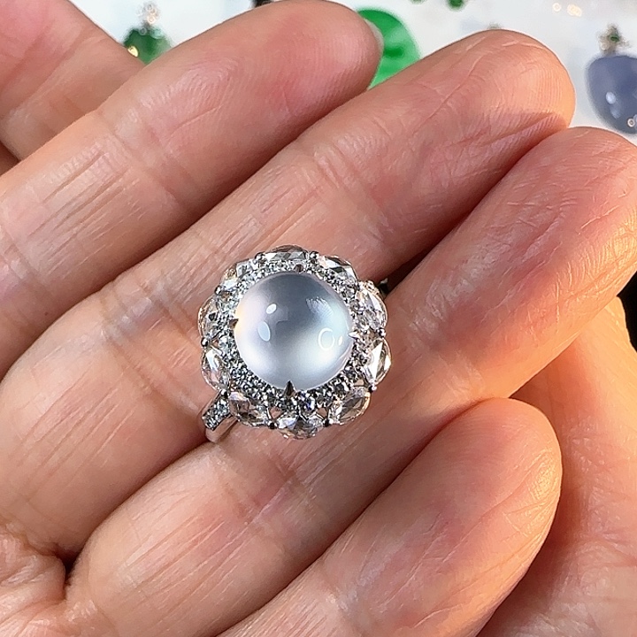 翡翠戒指18K金镶嵌冰种