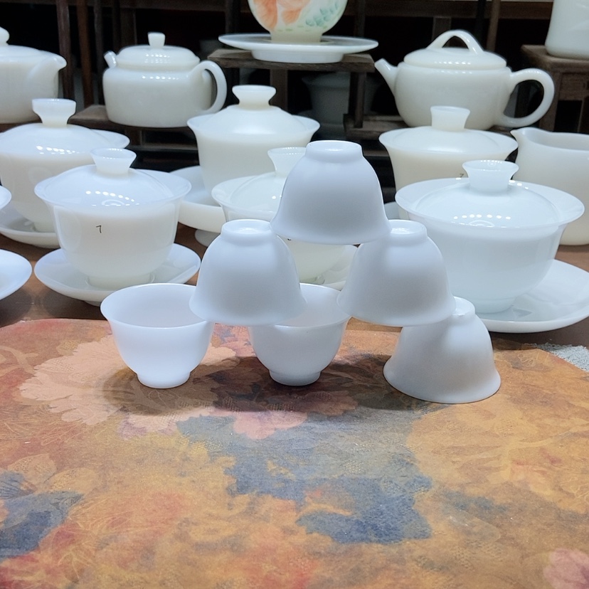 【闪购商品】在下月中旬举行议会下院的大选之前