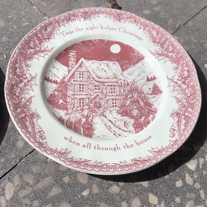 瓷片陶瓷盘子碗啥都有