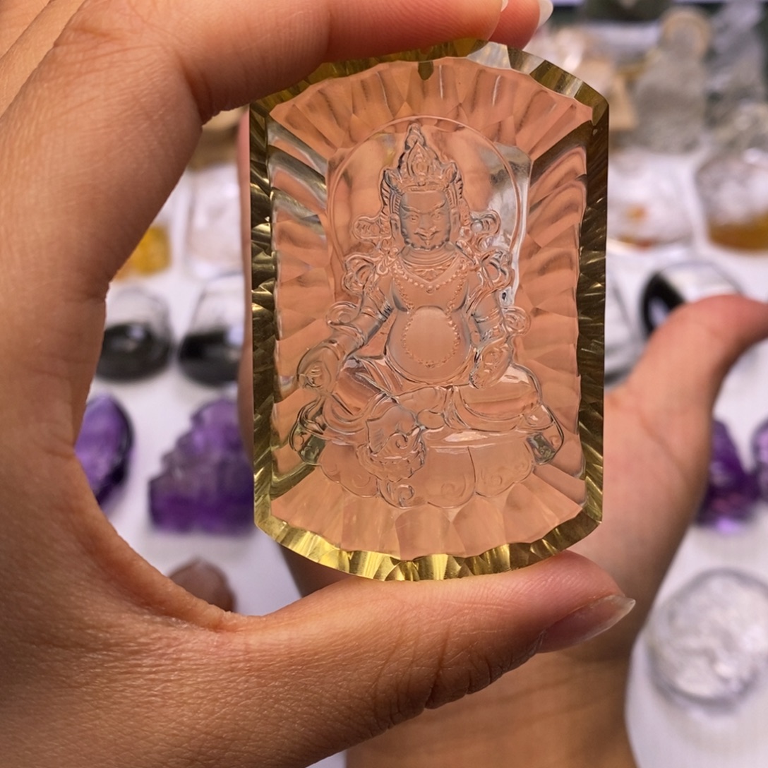 德***彪颈饰水晶未镶嵌定制