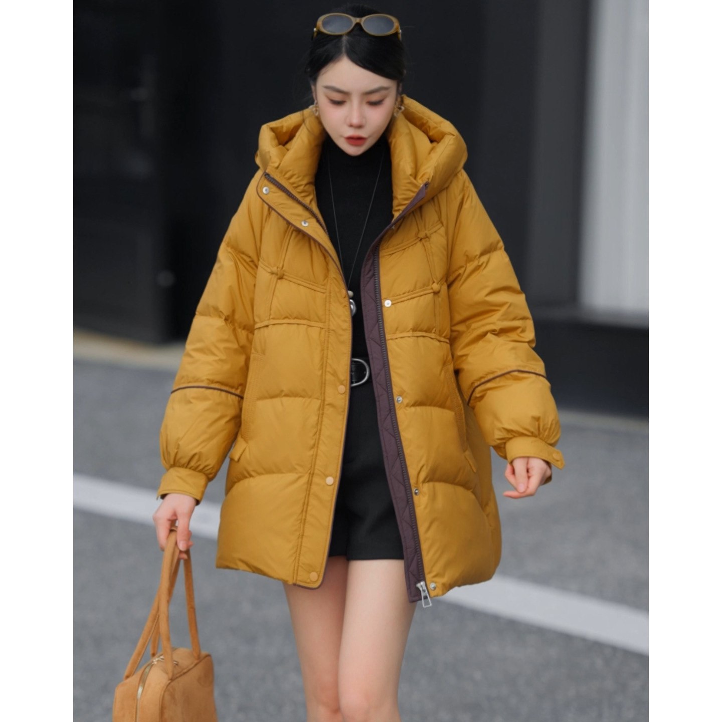 【尚品胖小妞】【8851鹅绒服】2025冬季中长立领连帽百搭精品鹅绒服