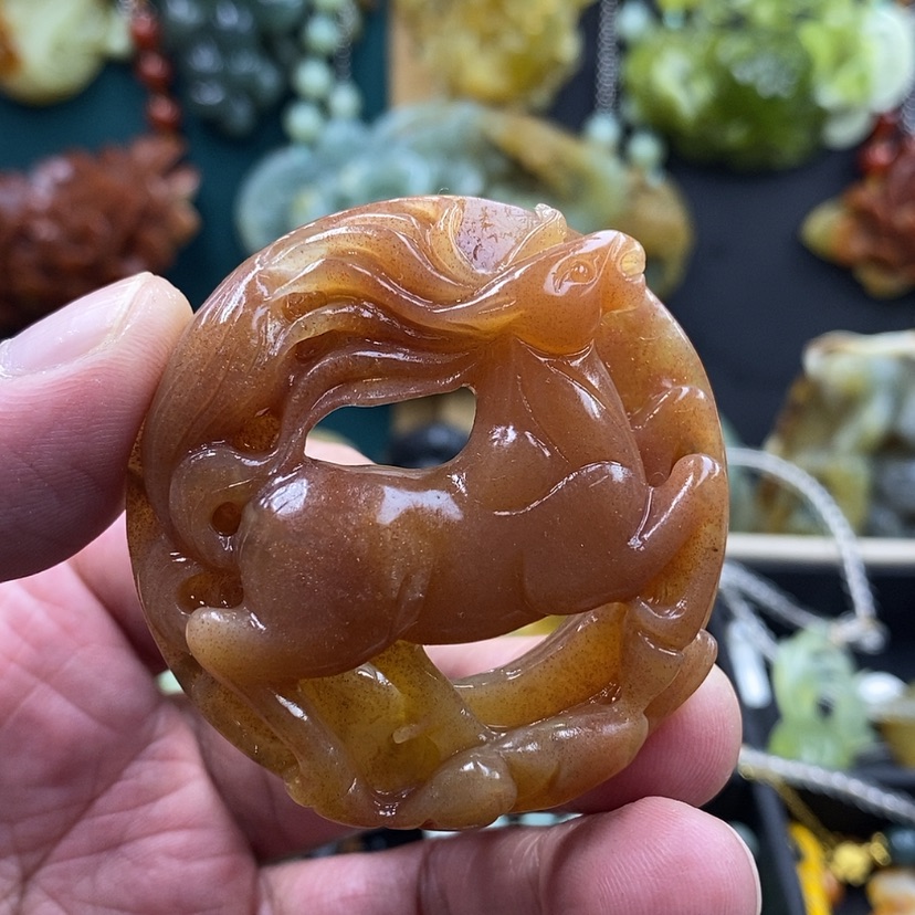 【闪购商品】未镶嵌蛇纹石玉吊坠