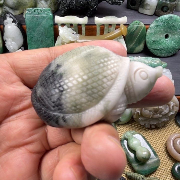 独山玉未镶嵌珠宝半成品